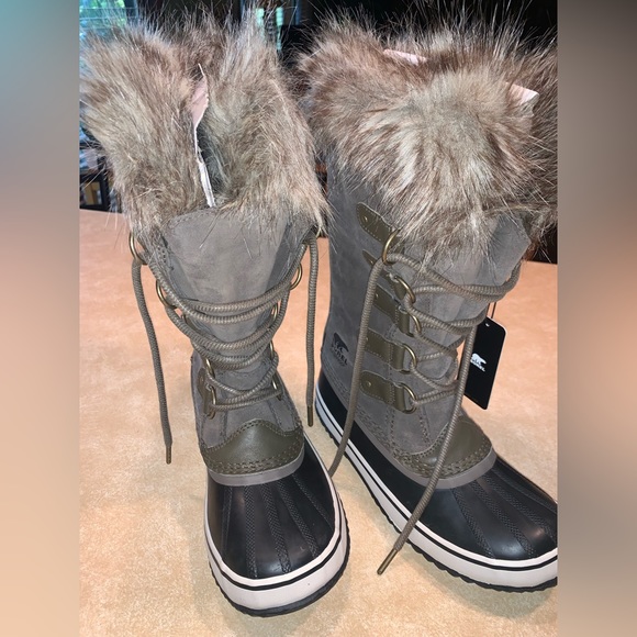 Sorel Joan of Arctic Major Dark Stone Lace Up Boot - Picture 8 of 11